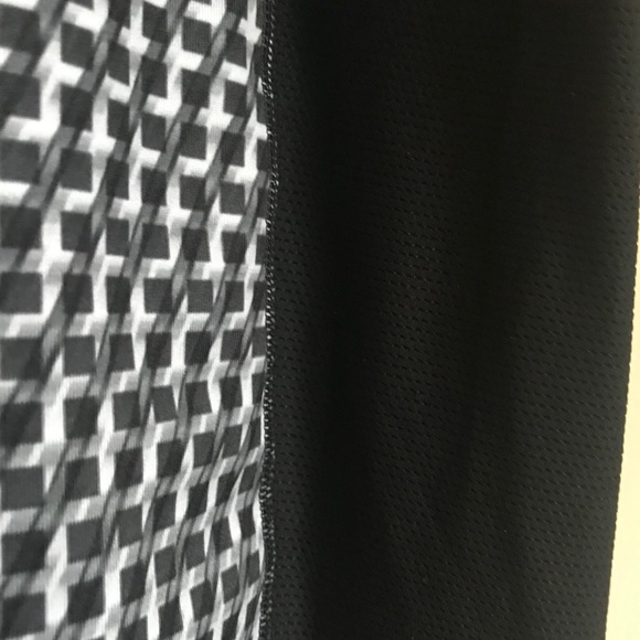 Athleta Capri Pants Medium Black White - Picture 6 of 7